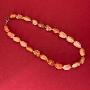 EUC polished quartz necklace